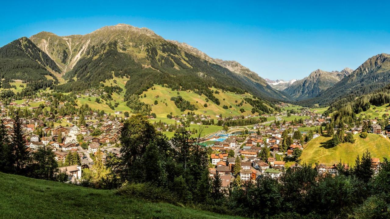 Silvretta Parkhotel Клостерс Екстериор снимка