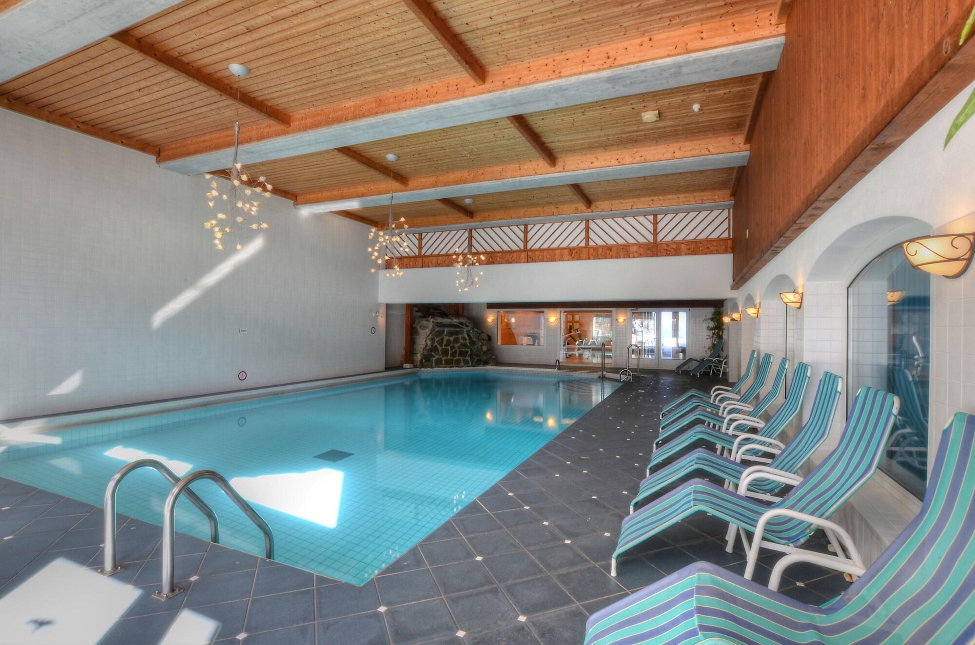 Silvretta Parkhotel Клостерс Екстериор снимка