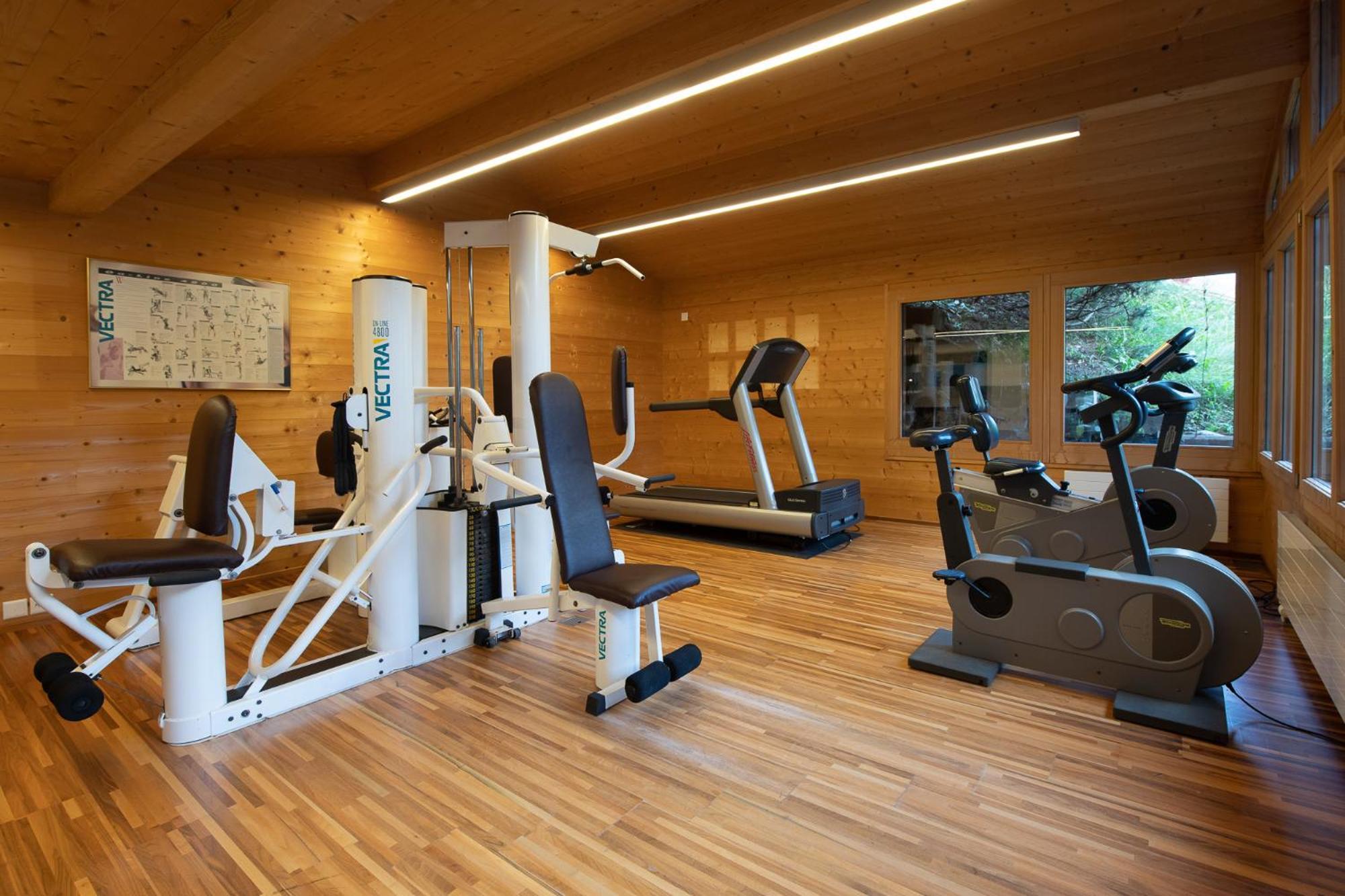 Silvretta Parkhotel Клостерс Екстериор снимка